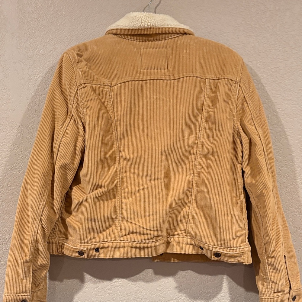 Levi's Camel Corduroy Jacket with Sherpa Collar - Picture 5 of 5
